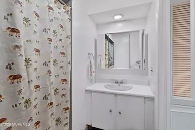 80 Manchester Court, Red Bank, NJ 07701 - Photo 21