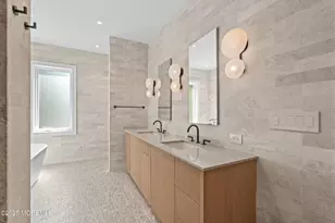 889 Red Oaks Dr, Long Branch, NJ 07740 - Photo 21