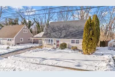 107 Boulevard W, Keyport, NJ 07735 - Photo 3