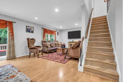 28 Hawthorn Drive, Edison, NJ 08820 - Photo 17