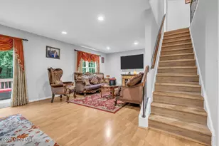 28 Hawthorn Dr, Edison, NJ 08820 - Photo 17