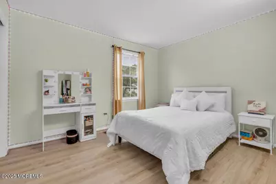 28 Hawthorn Drive, Edison, NJ 08820 - Photo 33