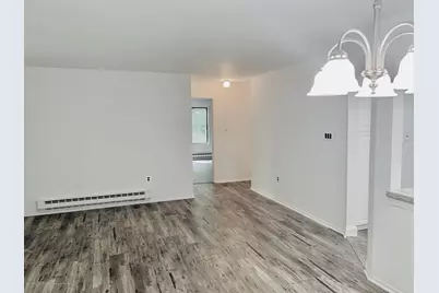 31 Lexington Court, Red Bank, NJ 07701 - Photo 3