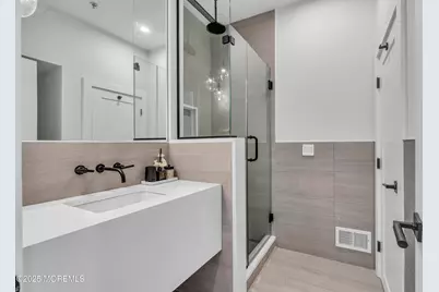 15 Madison Avenue, Long Branch, NJ 07740 - Photo 5