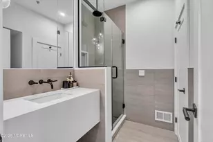 15 Madison Ave, Long Branch, NJ 07740 - Photo 5