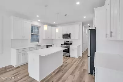 31 Hamilton Avenue, Seaside Heights, NJ 08751 - Photo 9