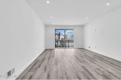 31 Hamilton Avenue, Seaside Heights, NJ 08751 - Photo 5