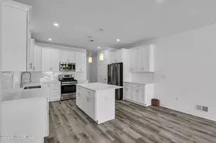 31 Hamilton Ave, Seaside Heights, NJ 08751 - Photo 9