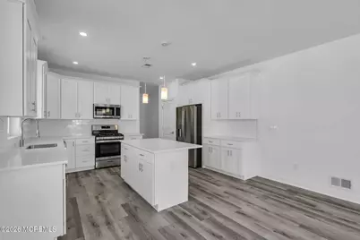 29 Hamilton Avenue, Seaside Heights, NJ 08751 - Photo 9