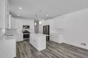 29 Hamilton Ave, Seaside Heights, NJ 08751 - Photo 9