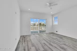 29 Hamilton Ave, Seaside Heights, NJ 08751 - Photo 9