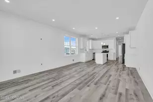 29 Hamilton Ave, Seaside Heights, NJ 08751 - Photo 7