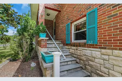 221 Harrison Avenue, Oakhurst, NJ 07755 - Photo 11