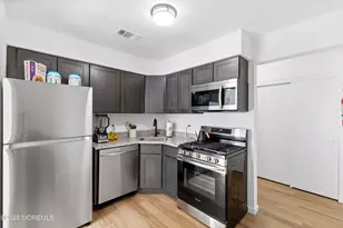 18 Diane Dr, Tinton Falls, NJ 07753 - Photo 5