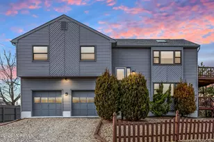 34 Cove Point Rd, Toms River Township, NJ 08753 - Photo 1