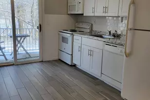 400 Matawan Ave, Cliffwood, NJ 07721 - Photo 3