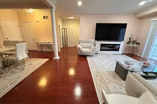 112 Regency Ct, Morganville, NJ 07751 - Photo 29