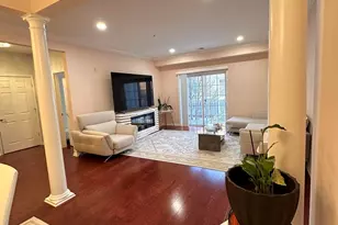 112 Regency Ct, Morganville, NJ 07751 - Photo 31