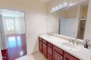 112 Regency Ct, Morganville, NJ 07751 - Photo 13