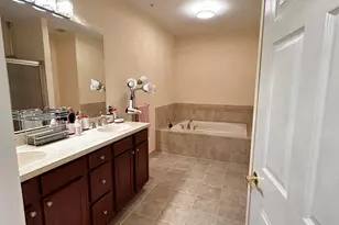 112 Regency Ct, Morganville, NJ 07751 - Photo 45