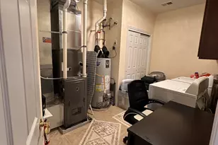 112 Regency Ct, Morganville, NJ 07751 - Photo 65