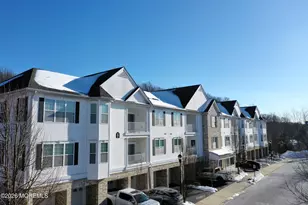 112 Regency Ct, Morganville, NJ 07751 - Photo 11