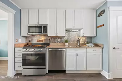 501 Main Street #40, Avon by the Sea, NJ 07717 - Photo 3