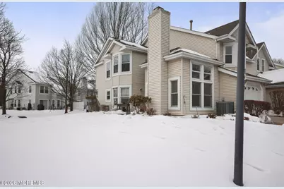 107 Lloyd Court #107, East Brunswick Township, NJ 08816 - Photo 3