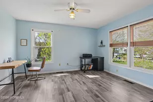 107 Lloyd Ct, East Brunswick Township, NJ 08816 - Photo 17