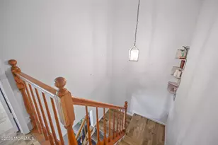 107 Lloyd Ct, East Brunswick Township, NJ 08816 - Photo 11