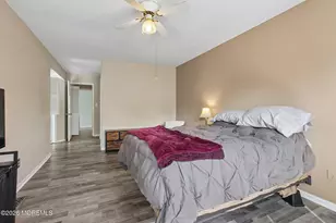 107 Lloyd Ct, East Brunswick Township, NJ 08816 - Photo 15