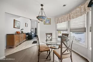 107 Lloyd Ct, East Brunswick Township, NJ 08816 - Photo 9
