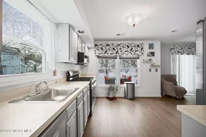 107 Lloyd Court #107, East Brunswick Township, NJ 08816 - Photo 5