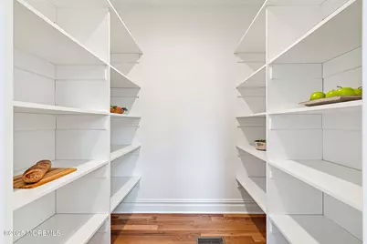 15 Buena Vista Avenue, Rumson, NJ 07760 - Photo 9