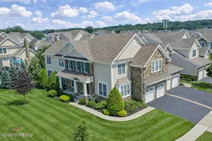 17 Spalding Dr, Holmdel, NJ 07733 - Photo 1