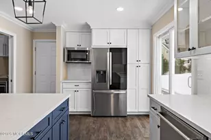 49 Stork Ct, Middletown, NJ 07748 - Photo 11