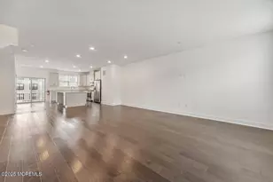 46 Mariveles Wy, Tinton Falls, NJ 07724 - Photo 3