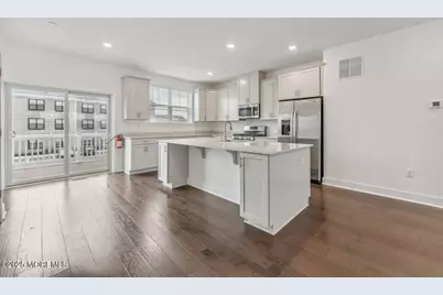 46 Mariveles Way, Tinton Falls, NJ 07724 - Photo 7