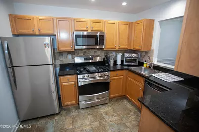 124 Adamecs Way #25, South Amboy, NJ 08879 - Photo 9