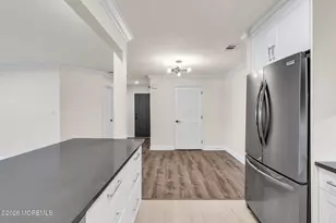 1209 Wedgewood Cir, Middletown, NJ 07748 - Photo 7