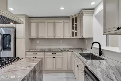 537 S Atlantic Avenue, Aberdeen Township, NJ 07747 - Photo 23