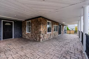 537 S Atlantic Ave, Aberdeen Township, NJ 07747 - Photo 7