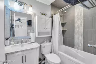 4 Duncan Way, Freehold, NJ 07728 - Photo 21