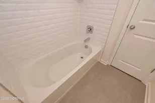 601 NE Charleston Dr, Monroe Township, NJ 08831 - Photo 31