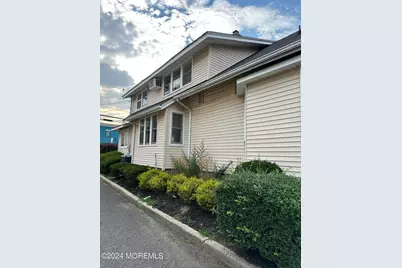 691 Broad Street #Upstairs, Shrewsbury, NJ 07702 - Photo 3