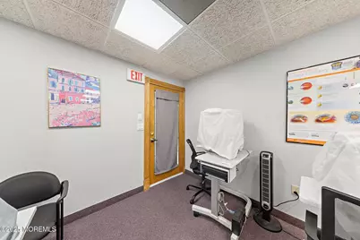 257 Monmouth Road #1B & 2B, Oakhurst, NJ 07755 - Photo 33