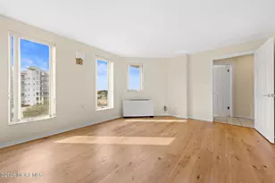 300 Ocean Ave, Long Branch, NJ 07740 - Photo 15