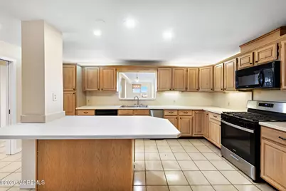 300 Ocean Avenue #D5, Long Branch, NJ 07740 - Photo 7