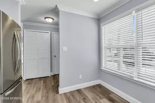 401 Hampton Ct, Manalapan Township, NJ 07726 - Photo 9