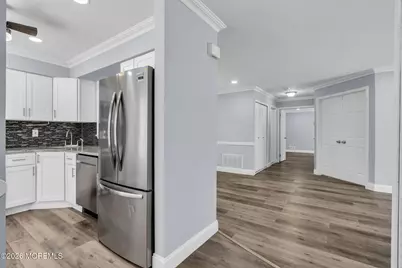 401 Hampton Court #15-7, Manalapan Township, NJ 07726 - Photo 3